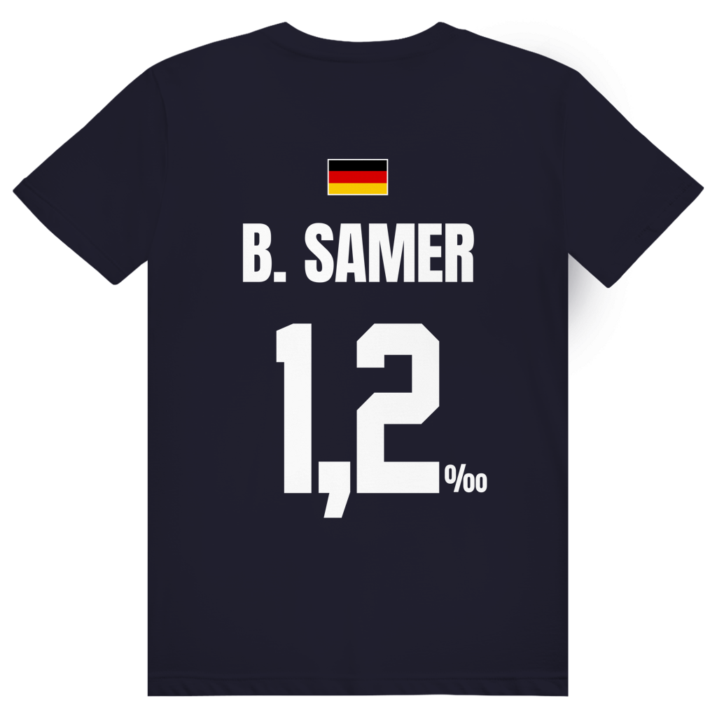 B. Samer - Sauftrikot Deutschland Trikot - Premium Bio Unisex (Rückendruck) T-Shirt